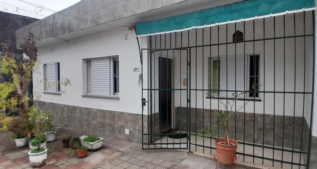 Casa en venta cerca de la terminal, apta crédito hipotecario.