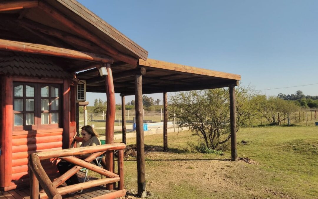 Cabaña en Barrio de Quintas, cerca de las Termas, lote de 1.156 m²