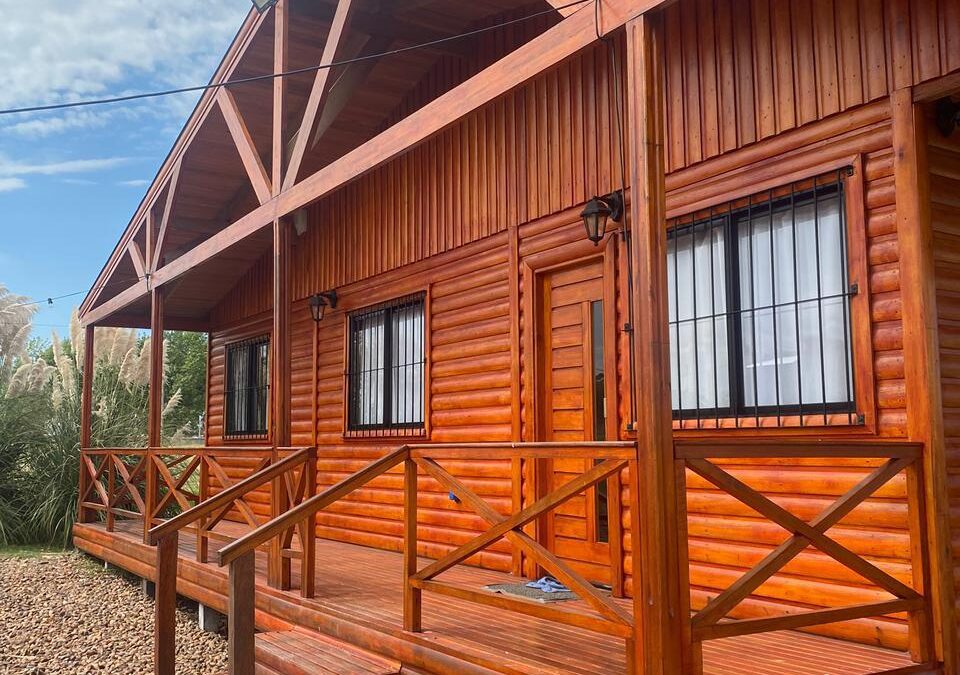 Cabaña con pileta en Loteo Buenavista, lote de 1462 m²  Financiación